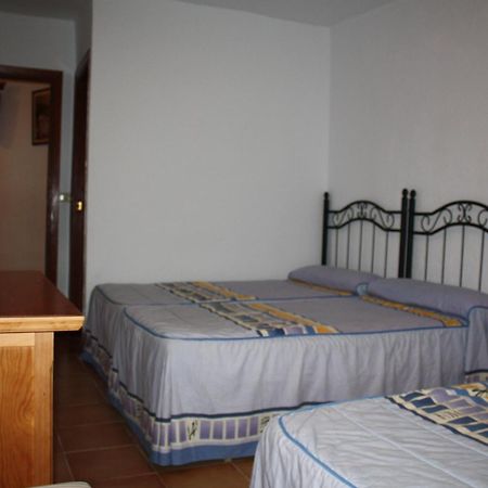 Hostal Tamarindos Matalascañas Buitenkant foto