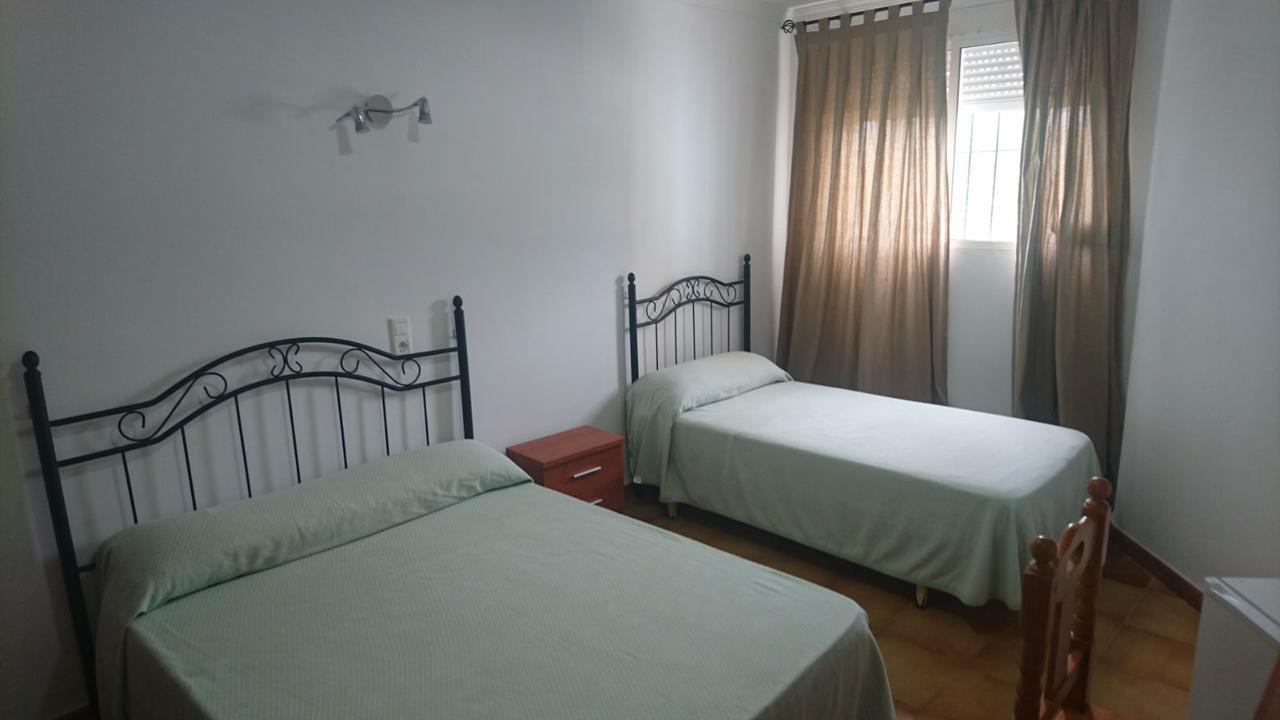 Hostal Tamarindos Matalascañas Buitenkant foto